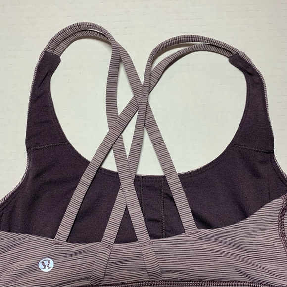 Lululemon size 2 striped energy bra - Picture 8 of 14